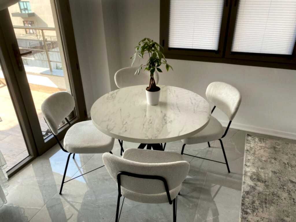 Nova Sandalye / Polo Yuvarlak Masa